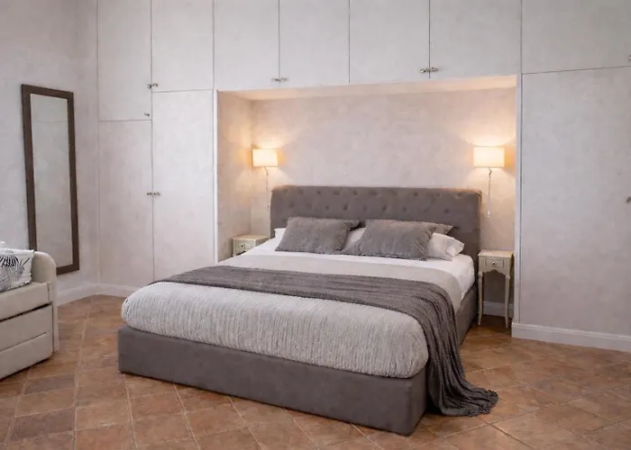 Luxury In Via Dei Cartari Spacious, Elegant, * Rome