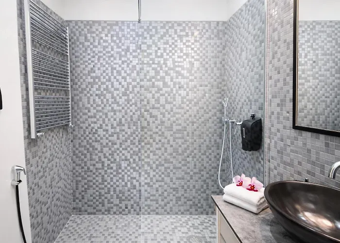 Luxury In Via Dei Cartari Spacious, Elegant, Appartement *